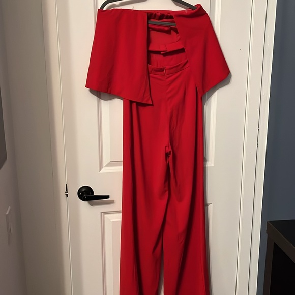 Red strapless jumpsuit - Picture 5 of 5